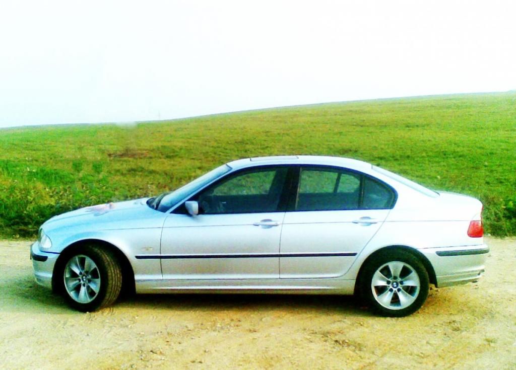 BMW320d v1