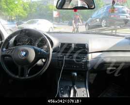 320i