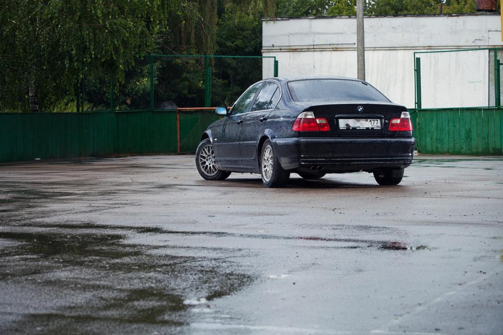 Бричка 323 '99