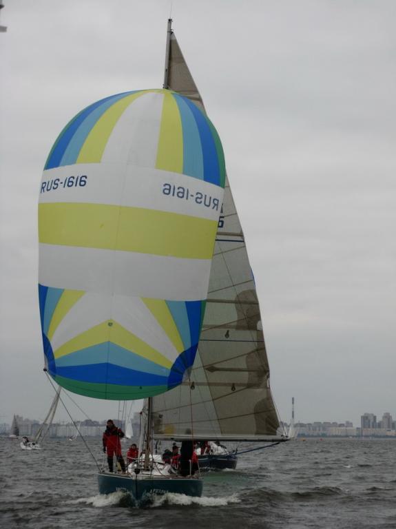 А это моя лодочка...