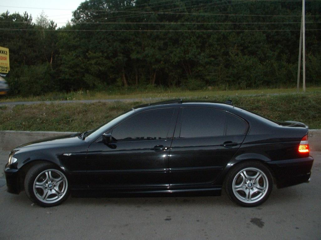 330i M-package