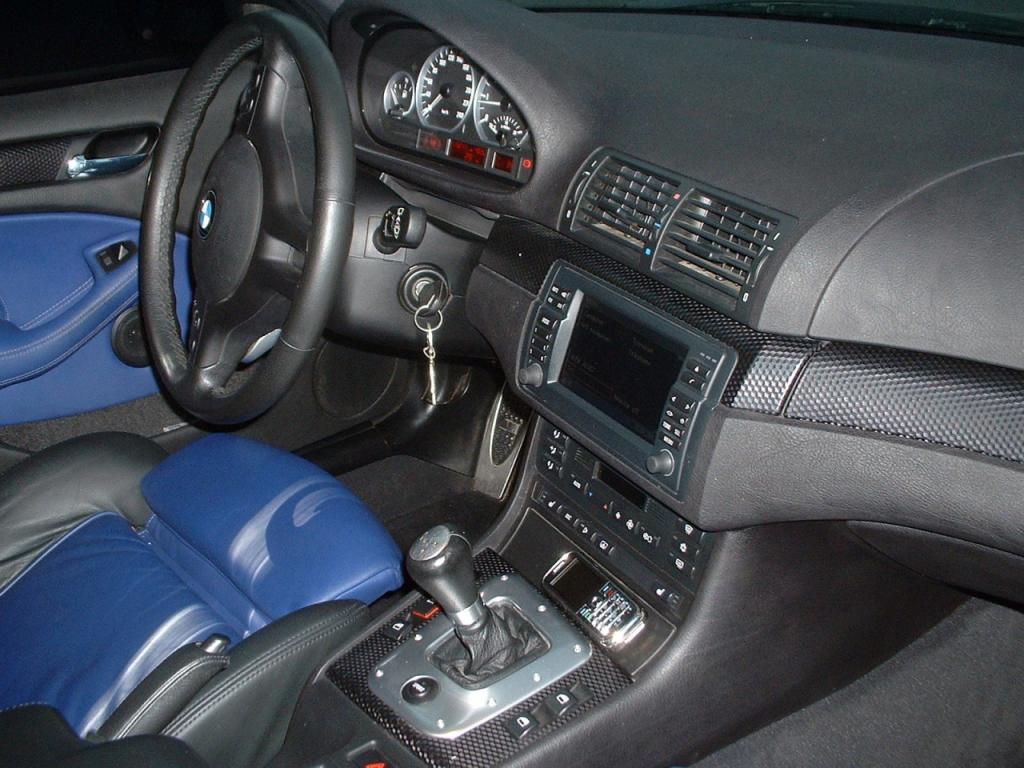 330i M-package