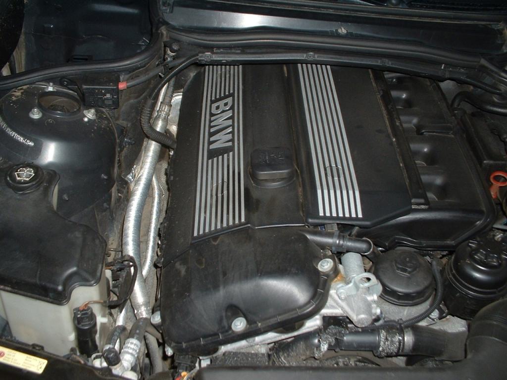 330i M-package