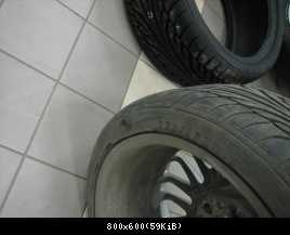 dunlop9000 225/40/18