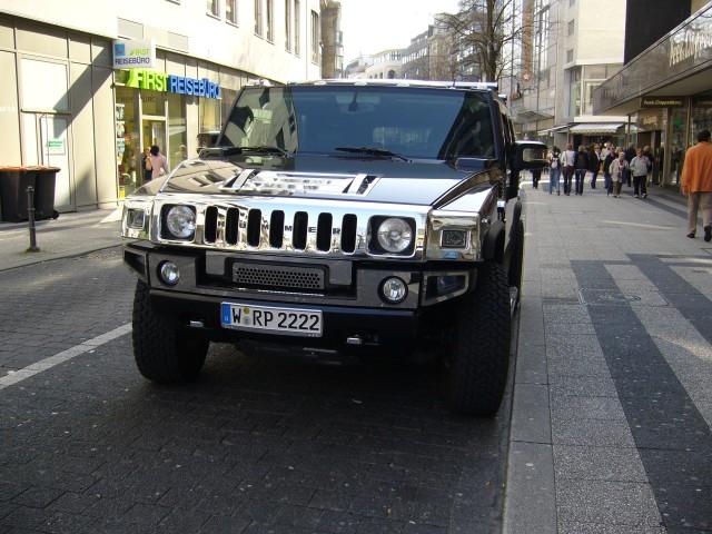 HUMMER