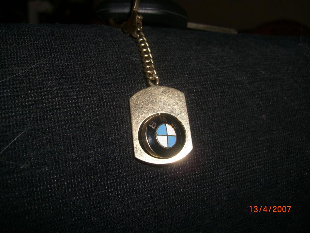 брелок BMW из чистого золота - Макса :-)