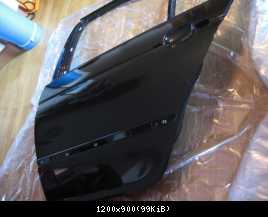 дверь черная